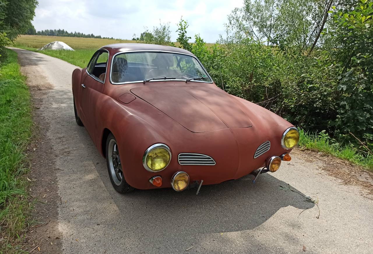 VW Karmann Ghia