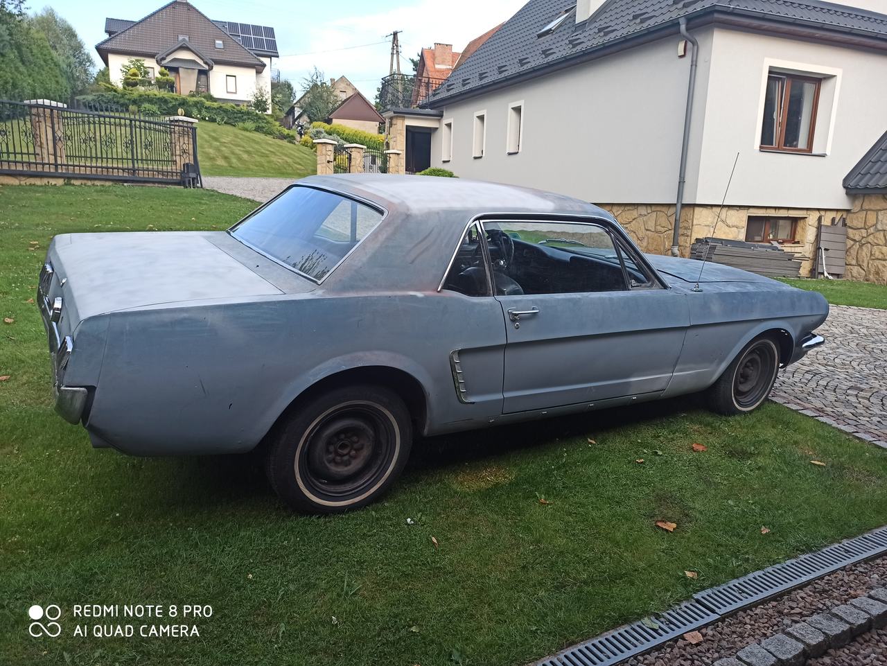 Ford mustang 65